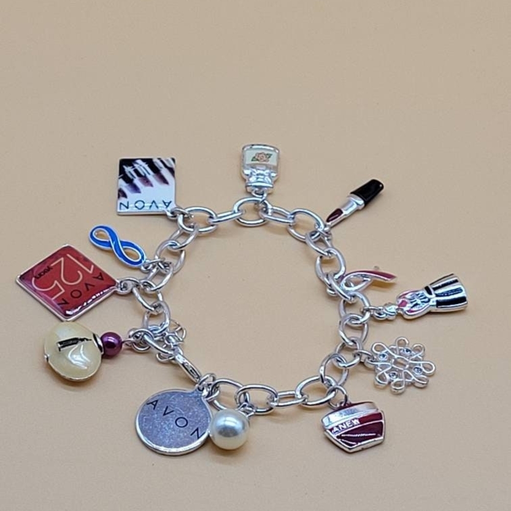 Avon Silver Vintage 1990s 125th Anniversary Charm Bracelet
